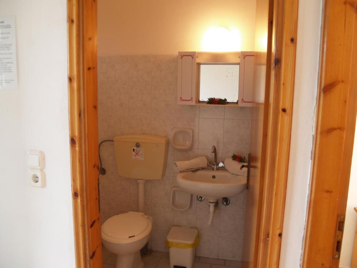 Clad Studios Laganas Buitenkant foto